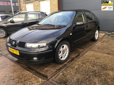 Seat Leon - 1.6-16V Sport Bj.2001 / airco - 1