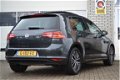 Volkswagen Golf - 1.4 TSI Comfortline Panorama PDC Cruise Stoelverw. '16 - 1 - Thumbnail