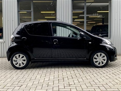 Toyota Aygo - 1.0 VVT-i Access. AIRCO, 5DRS, ELECTR. PAKKET - 1