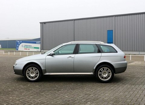 Alfa Romeo 156 Crosswagon - 1.9 JTD Distinctive BTW-auto 6 maand garantie - 1