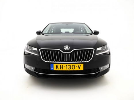 Skoda Superb - 1.6 TDI Ambition Business *XENON+LEDER+NAVI+PDC+ECC+CRUISE - 1