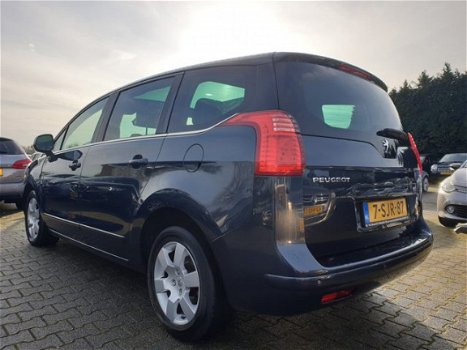 Peugeot 5008 - 1.6 e-HDi Blue Lease 5p. AUT. *NAVI+PDC+ECC+CRUISE - 1