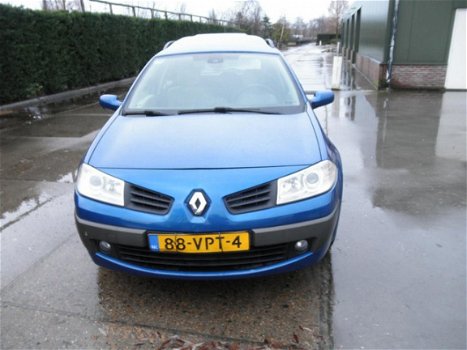 Renault Mégane - 1.6-16V Business Line Airco. Cruisecontrol, Trekhaak - 1