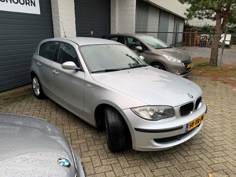 BMW 1-serie - 116i 5-deurs navi - 1