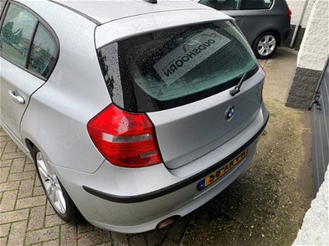 BMW 1-serie - 116i 5-deurs navi - 1