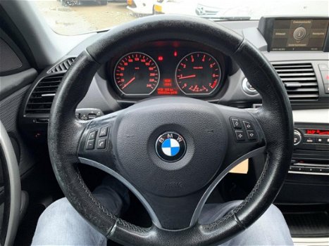 BMW 1-serie - 116i 5-deurs navi - 1