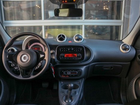 Smart Forfour - 52kW automaat twinamic limited edition | climate control | cool & audio - 1