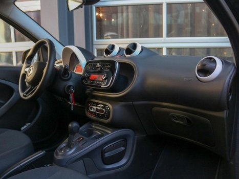 Smart Forfour - 52kW automaat twinamic limited edition | climate control | cool & audio - 1