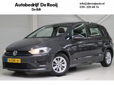 Volkswagen Golf Sportsvan - 1.6 TDI Comfortline BlueMotion Navigatie | Cruise Control | Trekhaak | L - 1