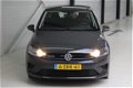 Volkswagen Golf Sportsvan - 1.6 TDI Comfortline BlueMotion Navigatie | Cruise Control | Trekhaak | L - 1 - Thumbnail