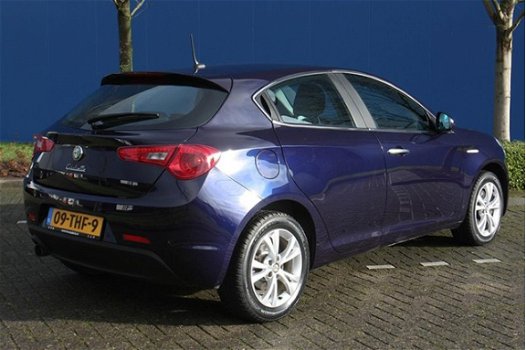 Alfa Romeo Giulietta - 1.4 T Distinctive - 1