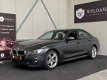 BMW 3-serie - 320d High Executive M-Pakket Xenon Rijklaar Nieuw Apk - 1 - Thumbnail
