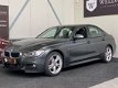 BMW 3-serie - 320d High Executive M-Pakket Xenon Rijklaar Nieuw Apk - 1 - Thumbnail