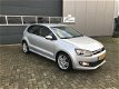 Volkswagen Polo - 1.0 BlueMotion Edition Navigatie 16 Inch LM-velgen / Auto verkeerd in nieuwstaat ! - 1 - Thumbnail