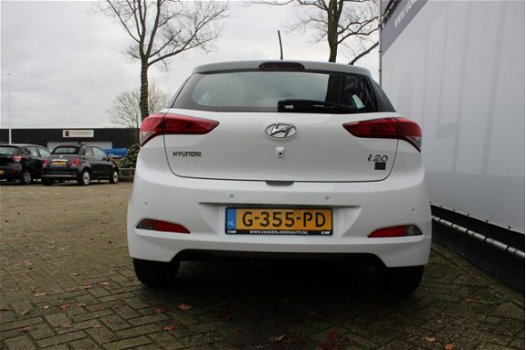 Hyundai i20 - 1.2 HP i-Motion Cruise, airco, parkeersens. achter, LED dagrijverlichting - 1