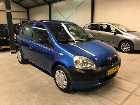 Toyota Yaris - 1.0-16V VVT-i YORIN 5 DEURS/NAP/APK - 1