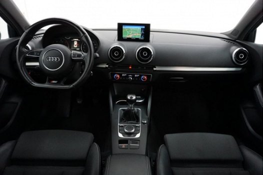 Audi A3 Limousine - 1.6 TDI Adrenalin Sport | NAVIGATIE | SPORTSTOELEN | XENON | - 1