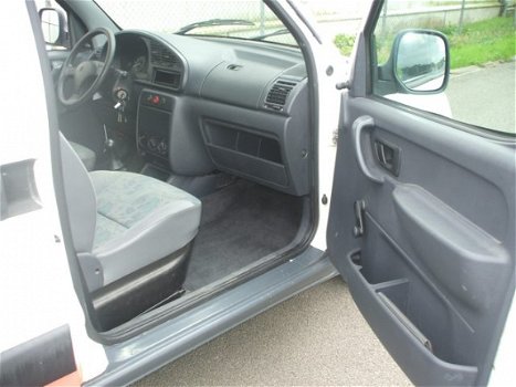 Citroën Berlingo - 1.9 D 600 Koppelings pedaal geeft geen druk meer /Clutch pedal gives no more pres - 1