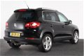 Volkswagen Tiguan - 1.4 TSI Comfort&Design 4Motion | motor compleet gereviseerd. zuigers en ketting - 1 - Thumbnail