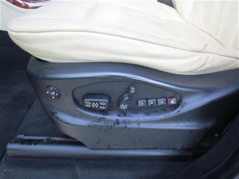 BMW X5 - 3.0d High Executive automaat.leer.electr.stoelen.trekhaak.navigatie - 1