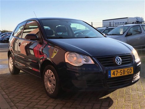 Volkswagen Polo - 1.4-16V Comfortline - 1