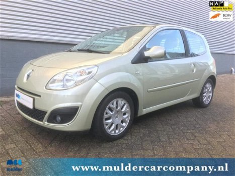 Renault Twingo - 1.2-16V Initiale Airco / Leer / Pano dak / PDC - 1