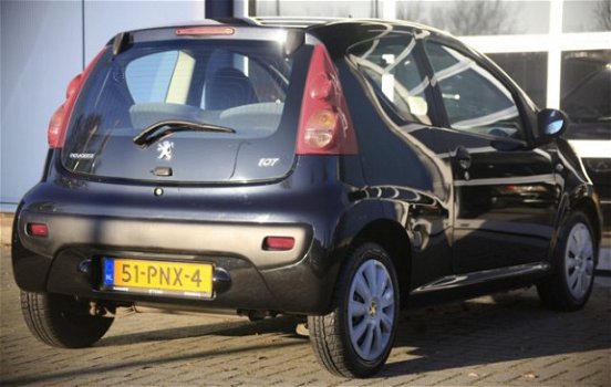 Peugeot 107 - 1.0-12V Accent - 1