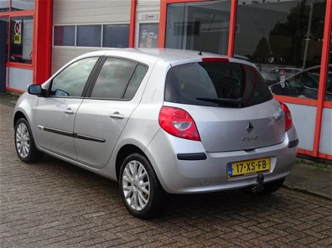 Renault Clio - 1.2 TCE Rip Curl - 1