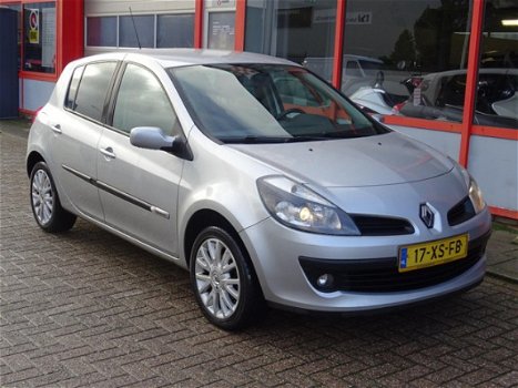 Renault Clio - 1.2 TCE Rip Curl - 1