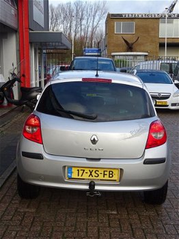 Renault Clio - 1.2 TCE Rip Curl - 1