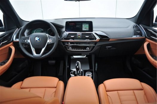 BMW X3 - sDrive20i Launch Edition High Executive Aut - 1