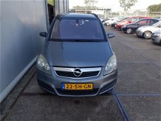 Opel Zafira - 1.8 Executive