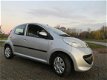 Peugeot 107 - Urban Move 1.0i met Airco & Vele Opties - 1 - Thumbnail