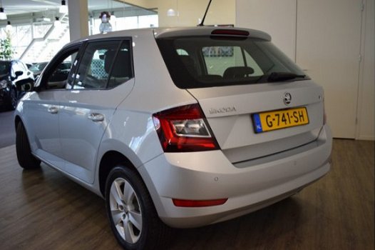 Skoda Fabia - 1.0 TSI 110 PK CLIMAT.C/PDC/LM-VELGEN/NAVIGATIE - 1