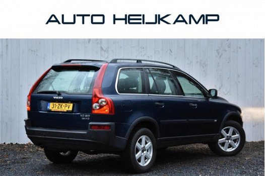 Volvo XC90 - 2.4 D5 Elan Climate, Cruise, 7-Persoons - 1