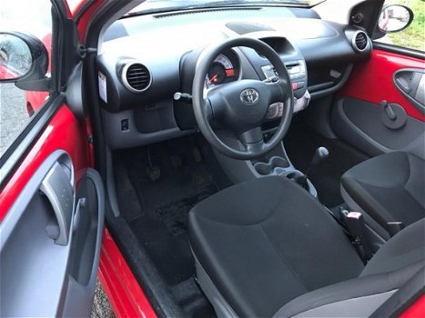 Toyota Aygo - 1.0-12V * RUIME APK*LAGE KMSTAND*NAP - 1