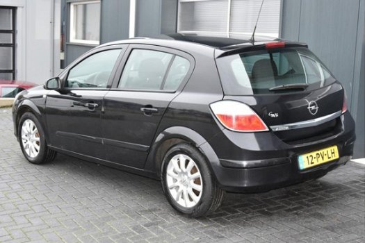 Opel Astra - 1.4 Essentia Airco 5 Deurs Nieuw Type - 1