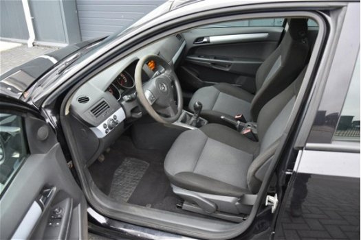 Opel Astra - 1.4 Essentia Airco 5 Deurs Nieuw Type - 1