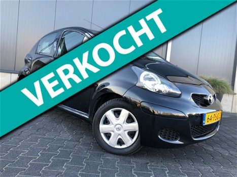 Toyota Aygo - 1.0-12V Navigator Airco 1e eigenaresse Org NL 19Dkm NAP - 1