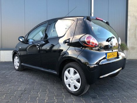 Toyota Aygo - 1.0-12V Navigator Airco 1e eigenaresse Org NL 19Dkm NAP - 1