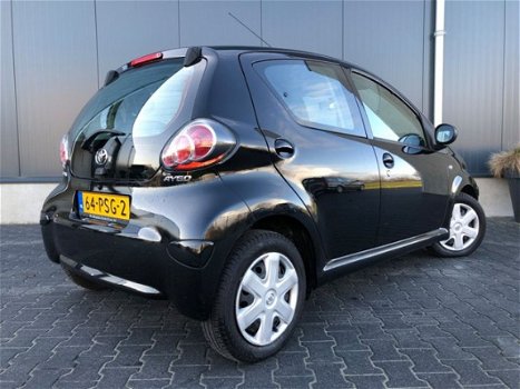 Toyota Aygo - 1.0-12V Navigator Airco 1e eigenaresse Org NL 19Dkm NAP - 1