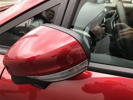 Ford Fiesta - 1.1 85pk Trend | Navigatie | Privacy Glass | Elektrische voorruitverwarming | Parkeers - 1
