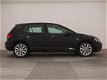 Volkswagen Golf - 1.4 Tsi 125pk Highline ECC NAV SP.STOELEN BIXENON DGLAS 17'' - 1 - Thumbnail