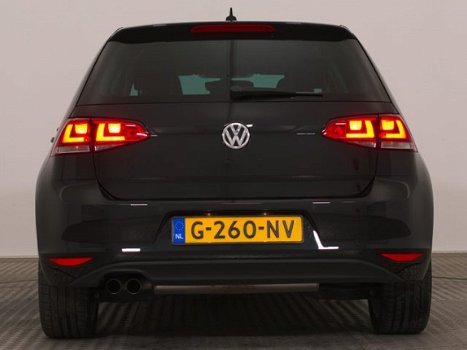 Volkswagen Golf - 1.4 TSi 125pk Highline ECC NAV SP.STOELEN LED+ DGLAS 17'' - 1