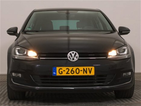 Volkswagen Golf - 1.4 TSi 125pk Highline ECC NAV SP.STOELEN LED+ DGLAS 17'' - 1