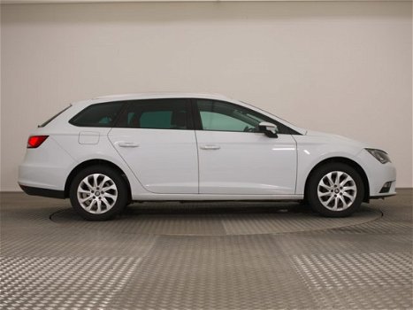 Seat Leon ST - 1.4 TSi 125pk Style A/C NAV DGLAS R.R. CHROOM 16'' - 1