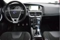 Volvo V40 - 2.0 D4 R-Design Business 190PK PANORAMADAK/1eEIG&ORG.NED/NAP/TREKHAAK - 1 - Thumbnail