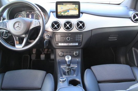 Mercedes-Benz B-klasse - B 180 PRESTIGE - Clima - Navi - Cruise - Xenon - PDC - 35.642 KM - 1