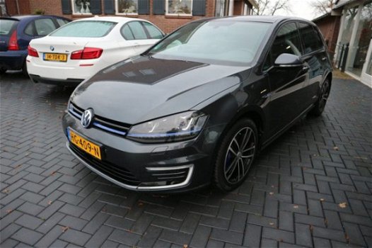 Volkswagen Golf - 1.4 TSI GTE, Plug in Hybride, INCL. BTW, LAADPAAL, panoramadak, - 1