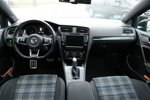 Volkswagen Golf - 1.4 TSI GTE, Plug in Hybride, INCL. BTW, LAADPAAL, panoramadak, - 1